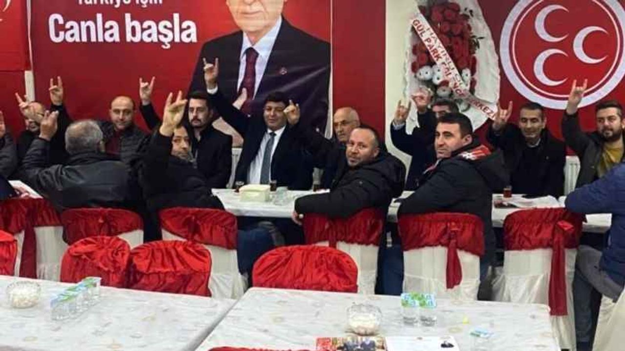 Seçim bürosunda birlik ve beraberlik rüzgarı