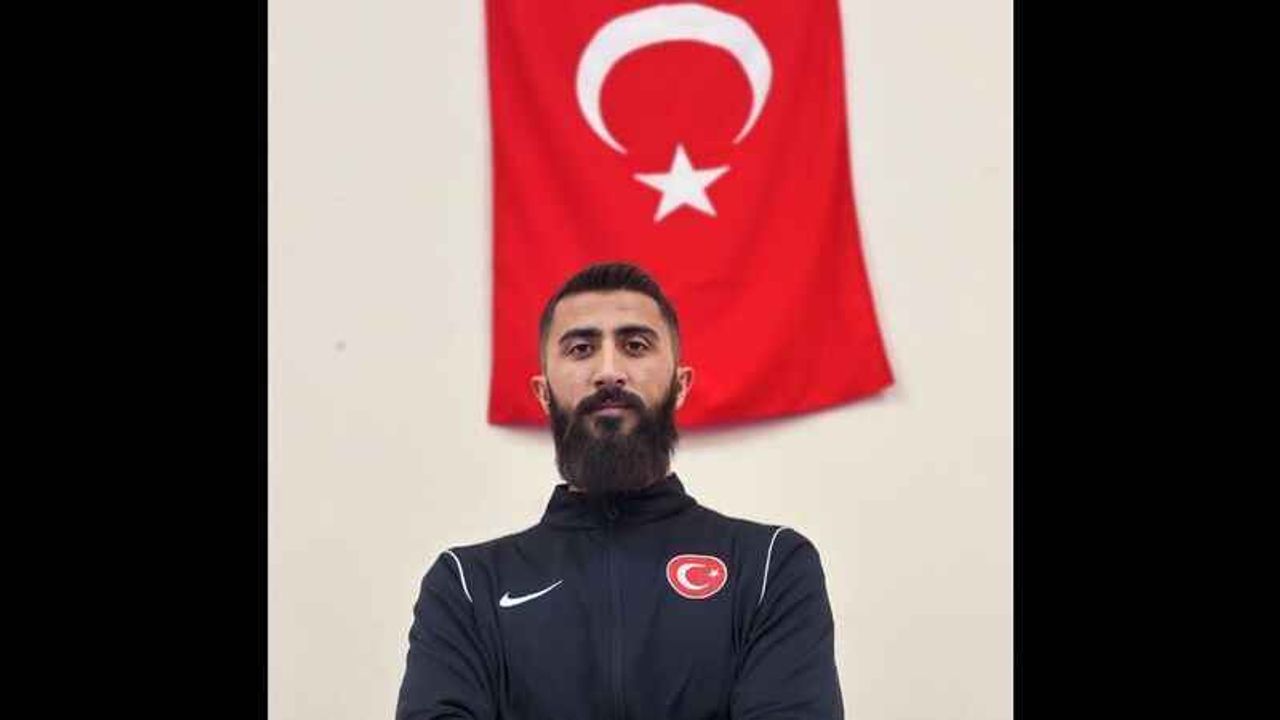 Kırşehir'in gururu Kürşat Yurtsever