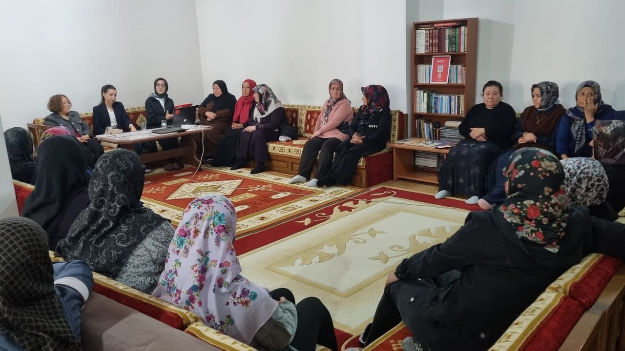 Kırşehir’de kadınlara özel hak ve farkındalık eğitimi