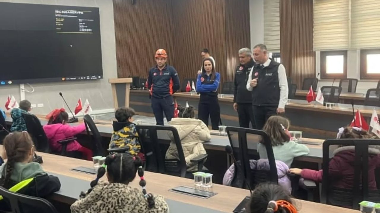 Afet bilinci küçük yaşta başlıyor