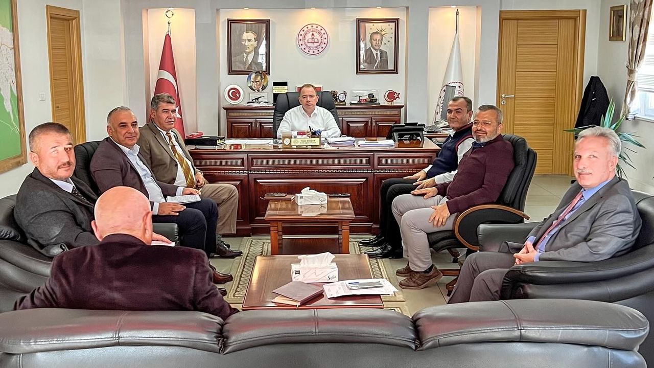 Eğitim projeleri ve hedefler ele alındı