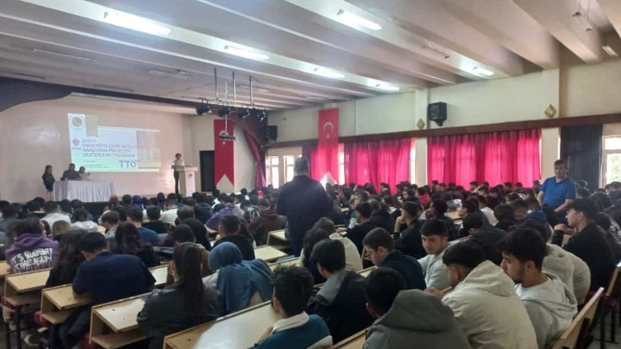 Kırşehir'de bilim kıvılcımı yükseliyor