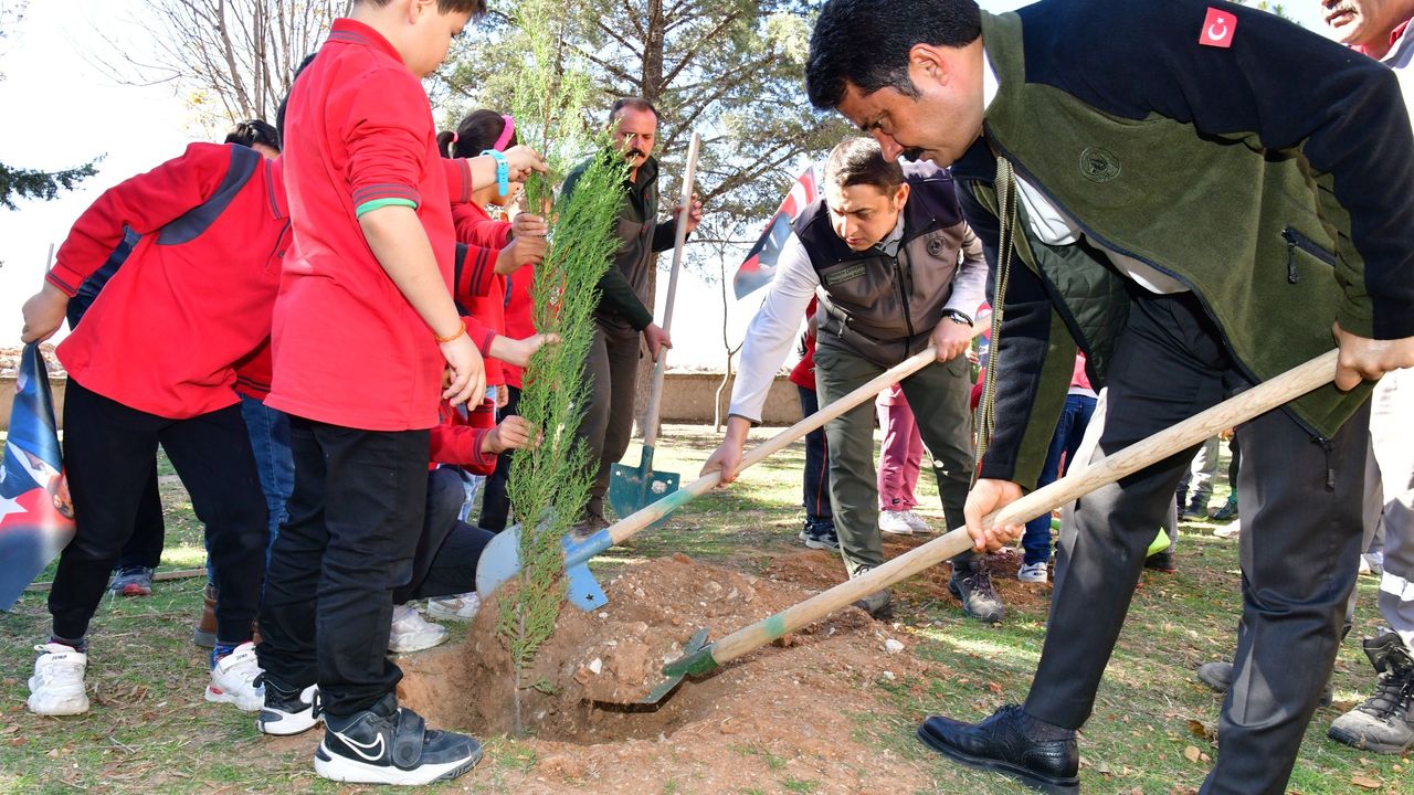 Kırşehir’de minik eller geleceğe nefes oldu