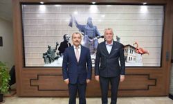 Kırşehir'in Yeni İl Emniyet Müdürü Erdoğan Kartal'a Nezaket Ziyareti