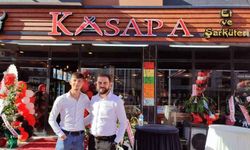 Kasap Et & Şarküteri'nin açılışı büyük ilgi gördü