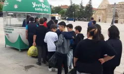 Cacabey Meydanı'nda geri dönüşümle gelen yeşillik