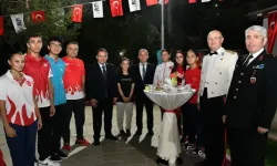 O gün gençeler geceyi aydınlattı