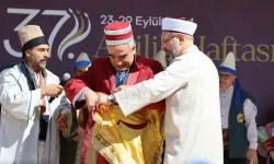 Diyanet İşleri Başkanı Erbaş; Kırşehir'de  şed kuşattı!