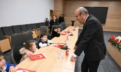 Başkan Ekicioğlu: "Cumhuriyetimiz çocuklarımızla güzel"