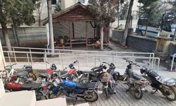 Şase ve motor numaraları kazınmış motosikletlere el konuldu