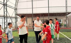 Kaman'da geleceğin yıldızları halı sahada buluştu