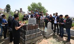 Ahi Baba Karagüllü, kabri başında anıldı