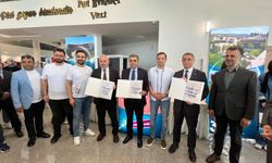 Hat sanatı ve metaverse gözlüğü fuarda tanıtıldı