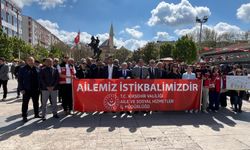 Kırşehir’de “Ailemiz İstikbalimizdir” sloganıyla yürüyüş yapıldı