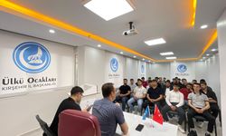 Kırşehir'de Eski Türklerde Din ve Ahmet Yesevi anlayışı konuşuldu