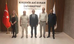 Kırşehir'de Kızılay ve Üniversite el ele