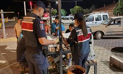 Jandarması sahaya indi, dolandırıcıya, hırsıza ve yangına geçit yok