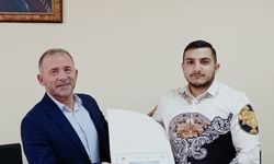 Azerbaycanlı öğrenciye Teşekkür Belgesi
