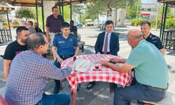 Çiçekdağı’nda bayram sabahı geleneksel dokunuş