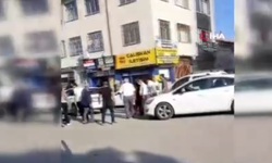 Gaziye çirkin saldırı: Trafikte darp edildiği anlar kameraya yansıdı