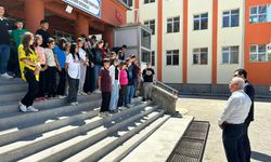 Kaymakam sınıflarda moral verdi