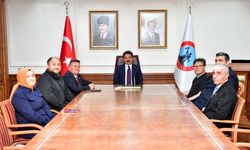 Vali Demiryürek, Sağlık-Sen temsilcileri ile bir araya geldi