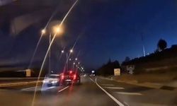 Ters yöne giren araç kafa kafaya çarpıştı