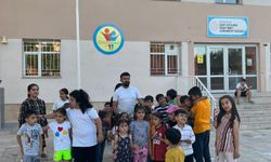 Mucur’da minik kalpleri ısıtan Fenomen Bakkalın tatlı sürprizi!