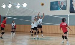 Spor salonu gençlerin yeni buluşma noktası oldu!