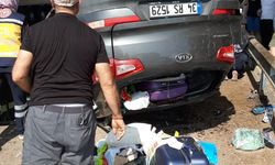 Bandırma’da otomobil takla attı: 2 kişi araçta sıkıştı, itfaiye kurtardı