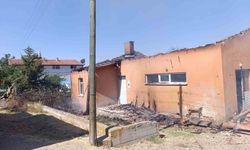 Ankara Elmadağ’da Süt Toplama Deposunda Yangın Paniği