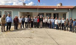 Özdemir, Boztepe’de üreticilerle buluştu