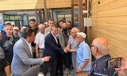 CHP Lideri Özel, emeklilerle bir araya geldi