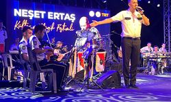 Ertaş’ın ruhu Cacabey Meydanı’nda: Polis Akademisi Orkestrası ezgileriyle büyüledi