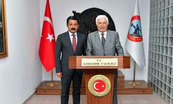 Eski Bakan Mirzaoğlu Kırşehir Valisi Demiryürek bir arada