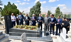 Festival öncesi Neşet Ertaş anıldı