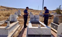 Kırşehirli Şehit Polis Ekrem Ülker, kabri başında anıldı
