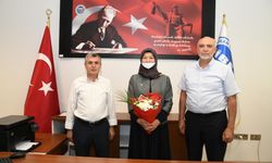 İİBF Dekanlığı’nda görev değişimi
