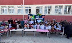 Kaymakam Tok, minik öğrencilerle bir araya geldi