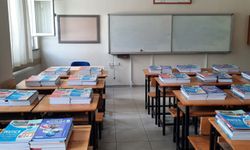 Kırşehir’de ders kitabları okullara dağıtılmaya başladı
