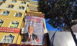 Şehrin dört bir yanına afişler asıldı!