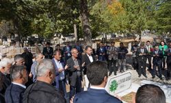 Ceviz Festivali Lokman Avşar’ın kabri başında başladı