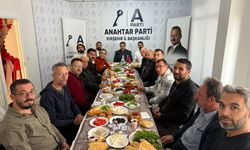 Kırşehir Anahtar Parti’den değerlendirme toplantısı