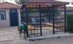 Boztepe Mezarlığına hayırseverlerden yeni kamelye