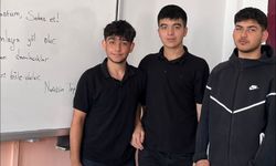 Gençlerle “Yaz Tahtaya Etkinliği”nde buluştu