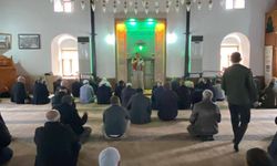 Aile destekleri ve sosyal hizmetler cami cemaatiyle paylaşıldı