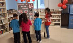 Aşık Paşa Kütüphanesi’nde Cumhuriyet Bayramı Kitap Sergisi açıldı