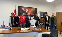 Dekan Urtekin’den TEKNOFEST 2025’te 4.lüğü Alan AHİHA Takımı’na tebrik