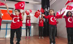 Kırşehir’de Cumhuriyet coşkusu sınıflardan taştı