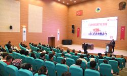 Kırşehir’de ‘Cumhuriyete Giden Yol’ anlatıldı: Atatürk’ün izinde 102 yıllık miras